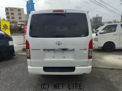 トヨタ ハイエースバン