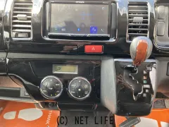 トヨタ ハイエースバン