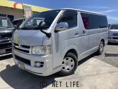 トヨタ ハイエースバン