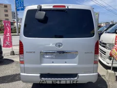 トヨタ ハイエースバン
