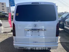 トヨタ ハイエースバン