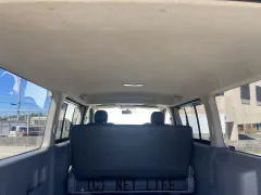 トヨタ ハイエースバン