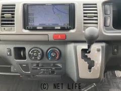 トヨタ ハイエースバン