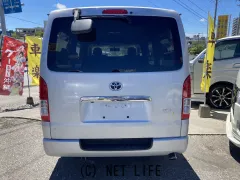 トヨタ ハイエースバン
