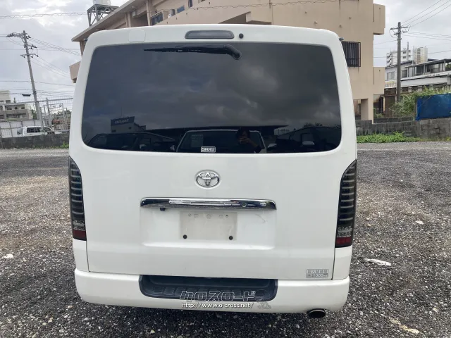 トヨタ ハイエースバン