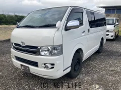 トヨタ ハイエースバン