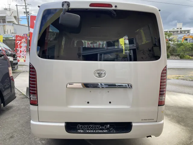 トヨタ ハイエースバン