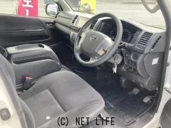 トヨタ ハイエースバン