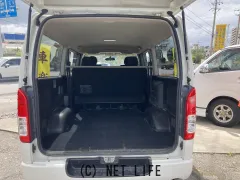 トヨタ ハイエースバン