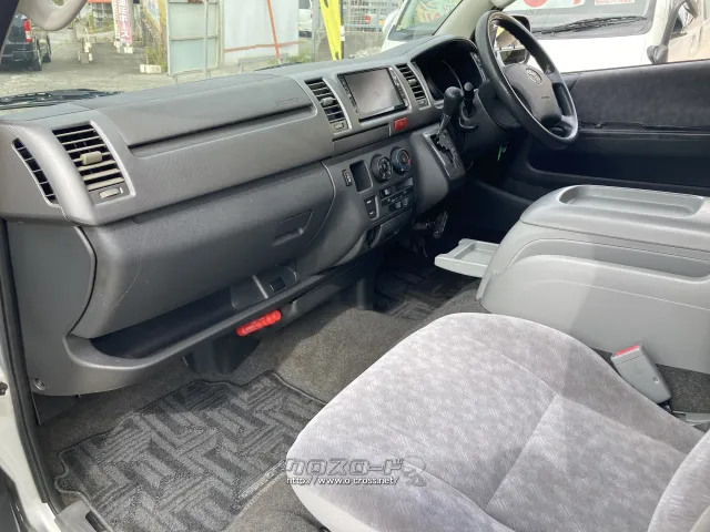 トヨタ ハイエースバン