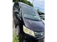 部品取車 セレナ　26