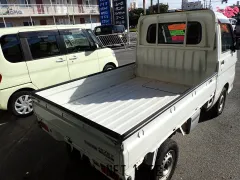 ダイハツ ハイゼットトラック