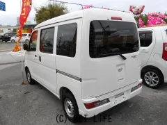 ダイハツ ハイゼットカーゴ