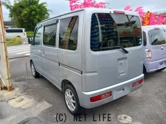 ダイハツ ハイゼットカーゴ