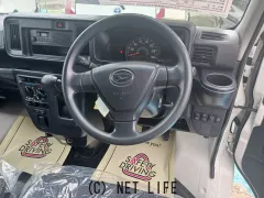 ダイハツ ハイゼットカーゴ