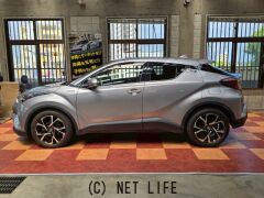 トヨタ C-HR