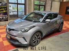 トヨタ C-HR