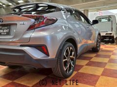 トヨタ C-HR