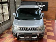 三菱 デリカD：5