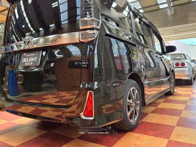 トヨタ ヴォクシー