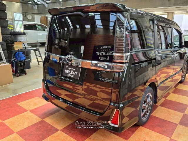 トヨタ ヴォクシー