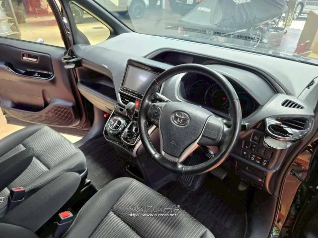 トヨタ ヴォクシー