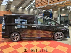 トヨタ ヴォクシー