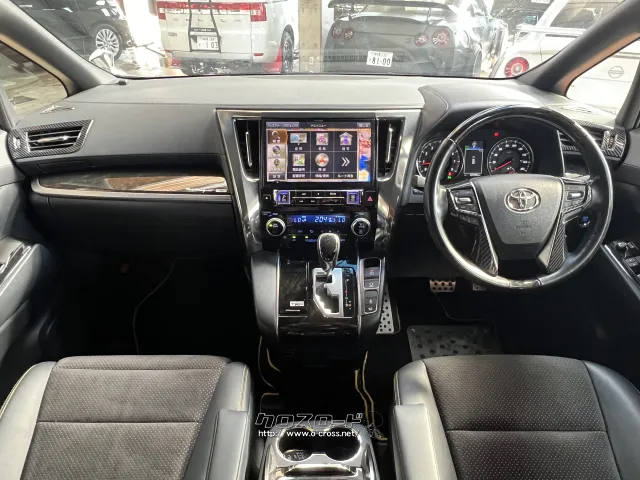 トヨタ ヴェルファイア