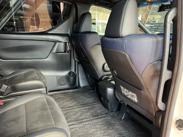 トヨタ ヴェルファイア