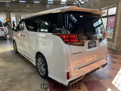 トヨタ ヴェルファイア