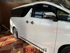 トヨタ ヴェルファイア