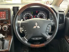 三菱 デリカD：5