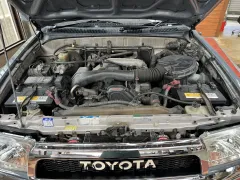 トヨタ ハイラックスサーフ