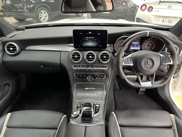 メルセデスAMG Cクラスクーペ