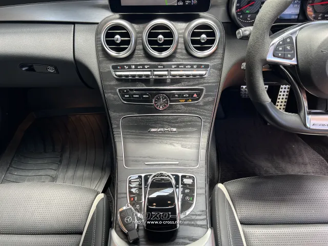 メルセデスAMG Cクラスクーペ