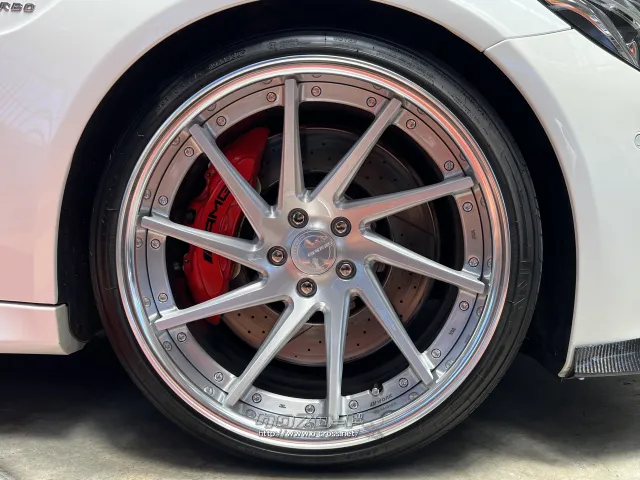 メルセデスAMG Cクラスクーペ