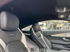 メルセデスAMG Cクラスクーペ