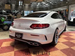 メルセデスAMG Cクラスクーペ