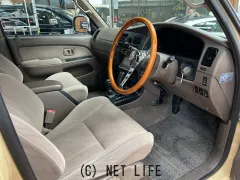 トヨタ ハイラックスサーフ