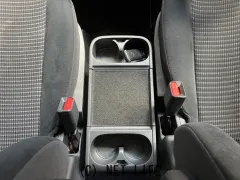 三菱 デリカD：5