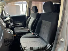 三菱 デリカD：5