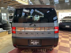 三菱 デリカD：5