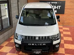 三菱 デリカD：5