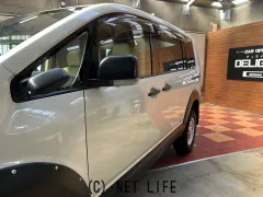 三菱 デリカD：5