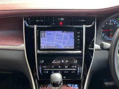 トヨタ ハリアー