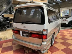 トヨタ ハイエース