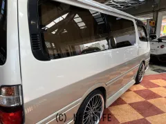 トヨタ ハイエース