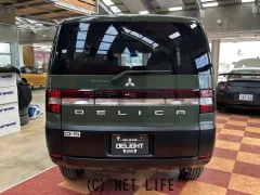 三菱 デリカD:5