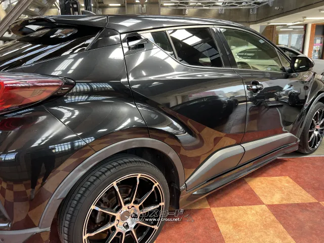 トヨタ C-HR