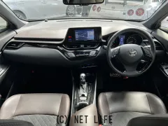 トヨタ C-HR
